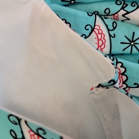 Handmade Girls Festive Christmas Dress - Picture 4 of 10